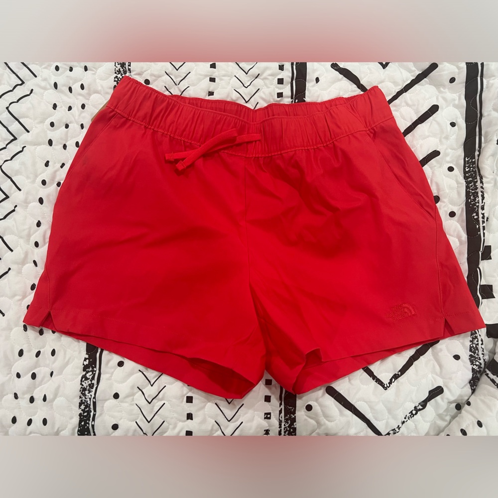The North Face | Shorts | Medium | NWT